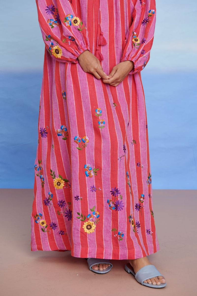 Amalfi Linen Puff Sleeves Dress linen by Saphed in pink color for women Worldwide
