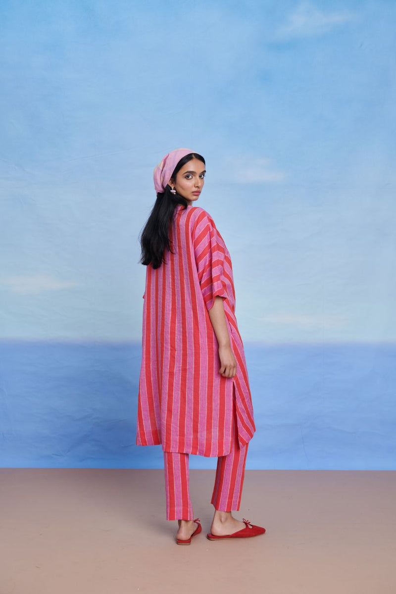 Amalfi Linen Dolman Kurta Set linen by Saphed in pink color for women Worldwide