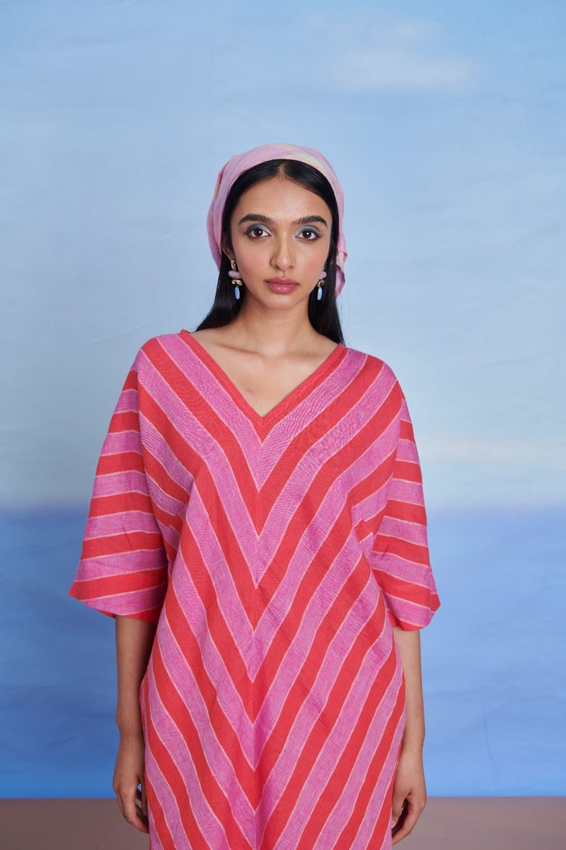 Amalfi Linen Dolman Kurta Set linen by Saphed in pink color for women Worldwide