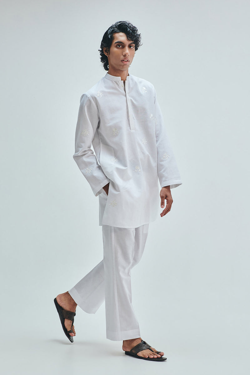 Taj Co-Linen Embroidered Men’s Band Collar Kurta Set cotton linen kurta/kurta set by Saphed Men in white for men Worldwide