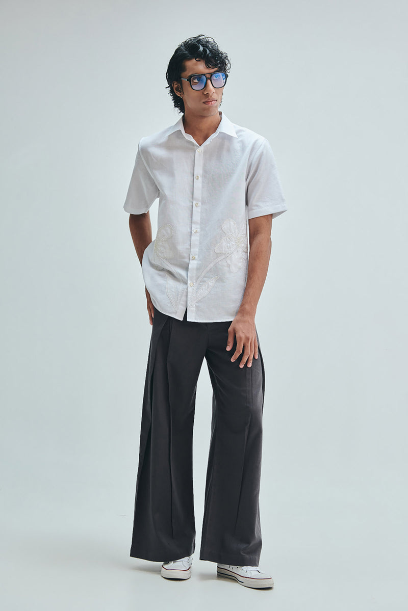Taj Co-Linen Embroidered Men’s Applique Half Sleeves Shirt cotton linen shirt by Saphed Men in white for men Worldwide
