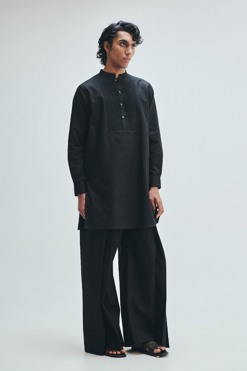 Kohl Co-Linen Men’s Pleated Yoke Kurta Set cotton linen kurta/kurta set by Saphed Men in black for men Worldwide