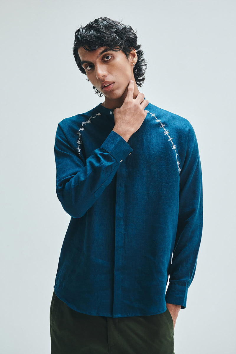 Indigo Linen Embroidered Men’s Raglan Shirt linen shirt by Saphed Men in blue for men Worldwide