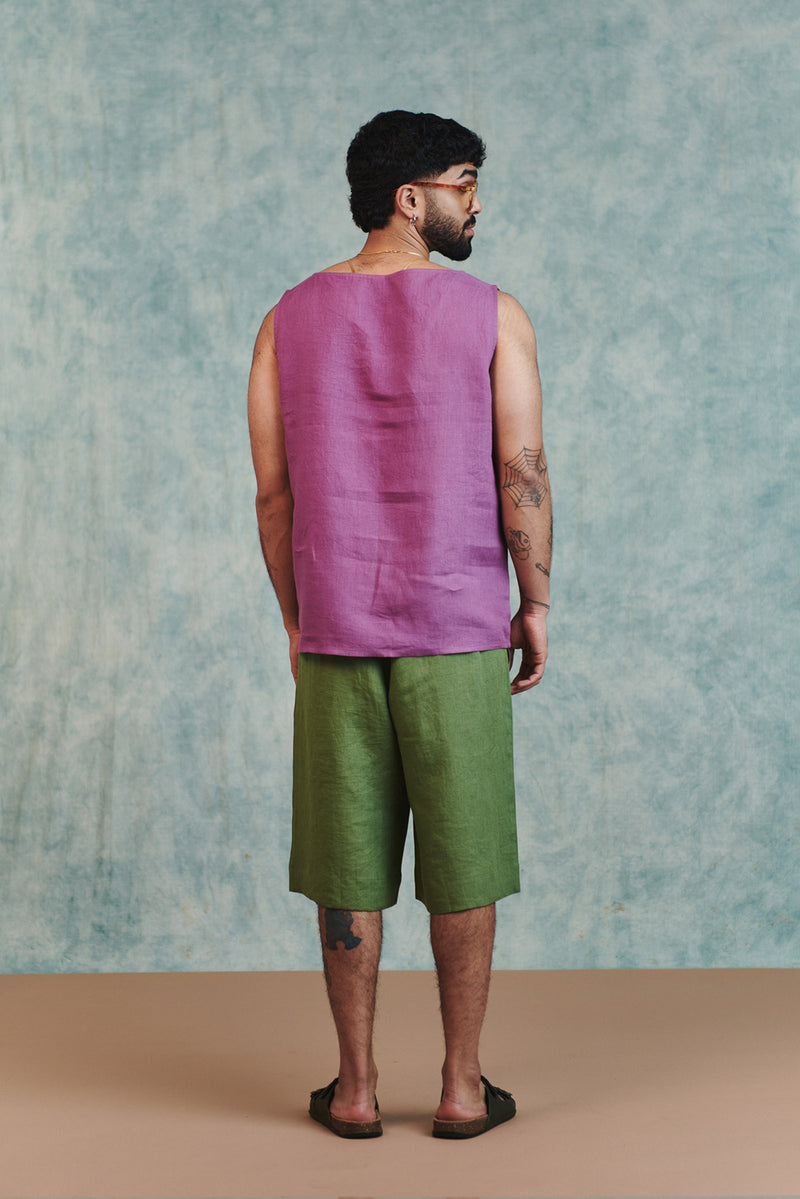Moss Linen Men's Jorts linen short by Saphed Men in moss green for men Worldwide