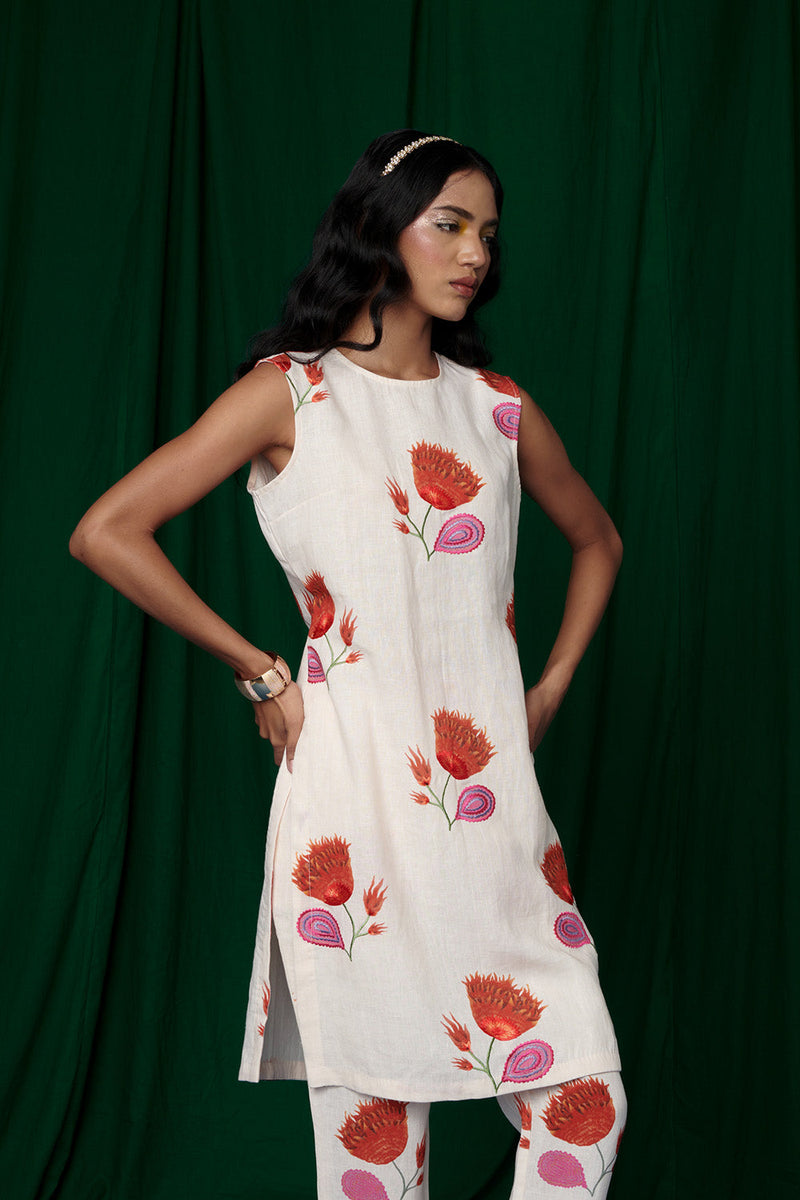 Wildflower Linen Fitted Kurta Set linen by Saphed for women Worldwide