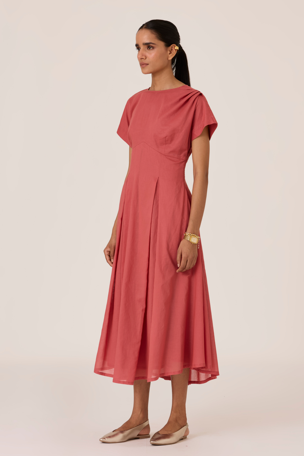 Sead Rouge Pleated Midi Dress