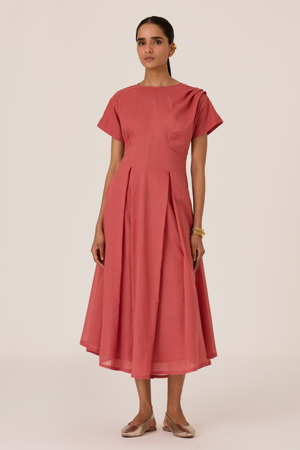 Sead Rouge Pleated Midi Dress