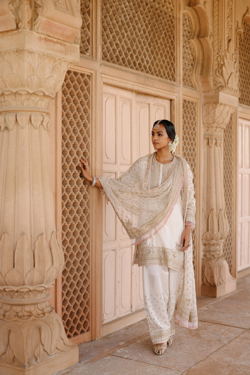 Ansha-Daisy Ivory Short Kurta Set With Salwar And Dupatta silk chanderi, silk organza kurta/kurta set by SHEETAL BATRA in ivory for women Worldwide