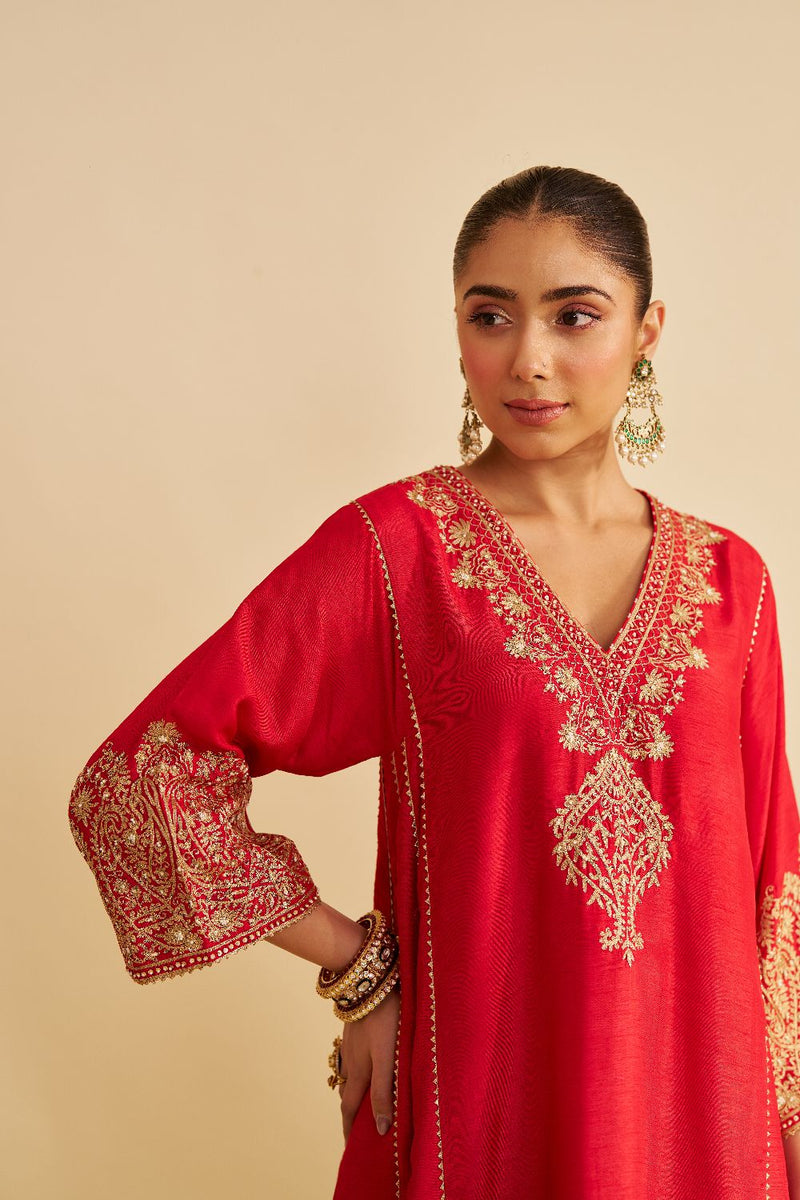 Niyah - Short Chauga With Salwar-Red silk by SHEETAL BATRA in red color for women Worldwide