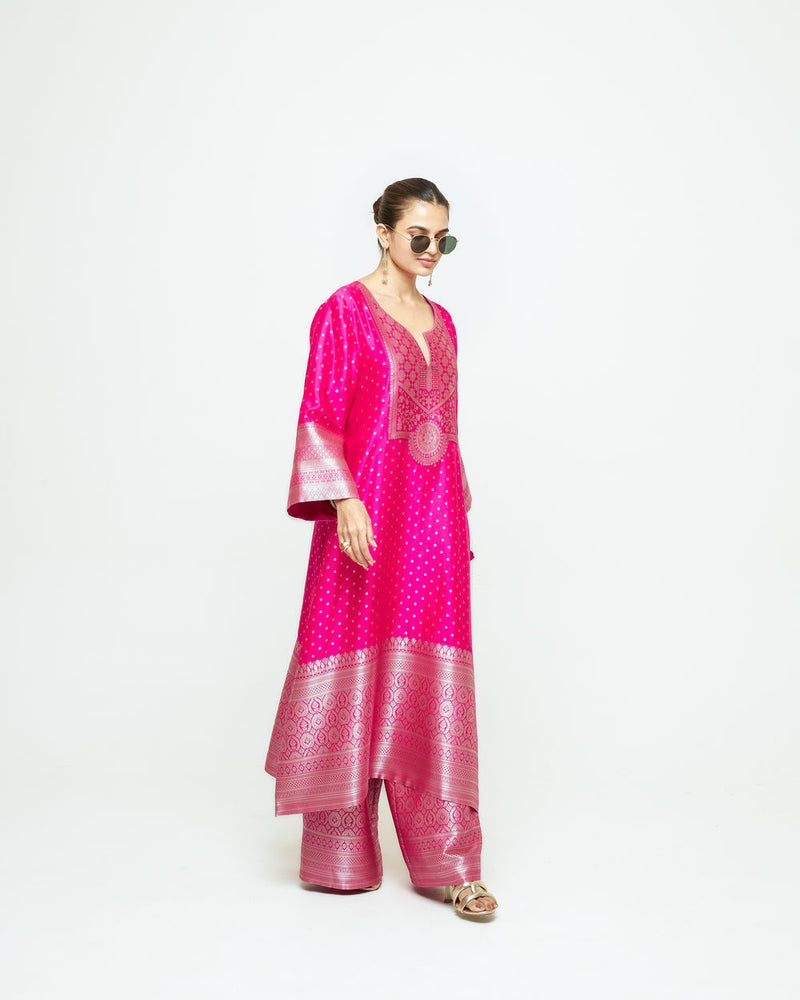 Noor-Contemporary Brocade Kurta With Pants-Pink silk kurta/kurta set by SOBARIKO in pink for women Worldwide