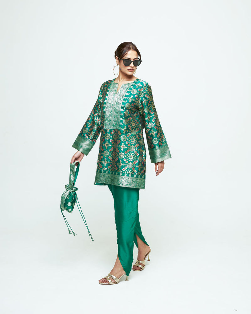 Meena-Brocade Short Kurta With Dhoti-Green silk and modal satin kurta/kurta set by SOBARIKO in green for women Worldwide