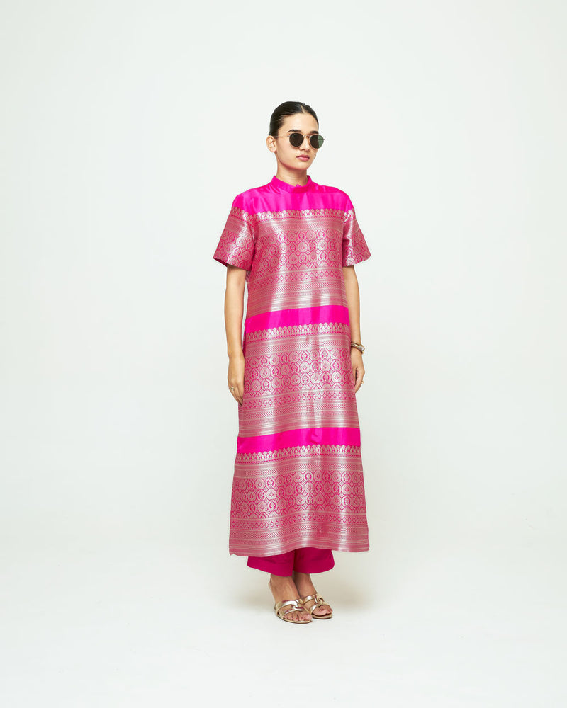 Raysa-Statement Brocade Kurta Set-Pink silk kurta/kurta set by SOBARIKO in pink for women Worldwide