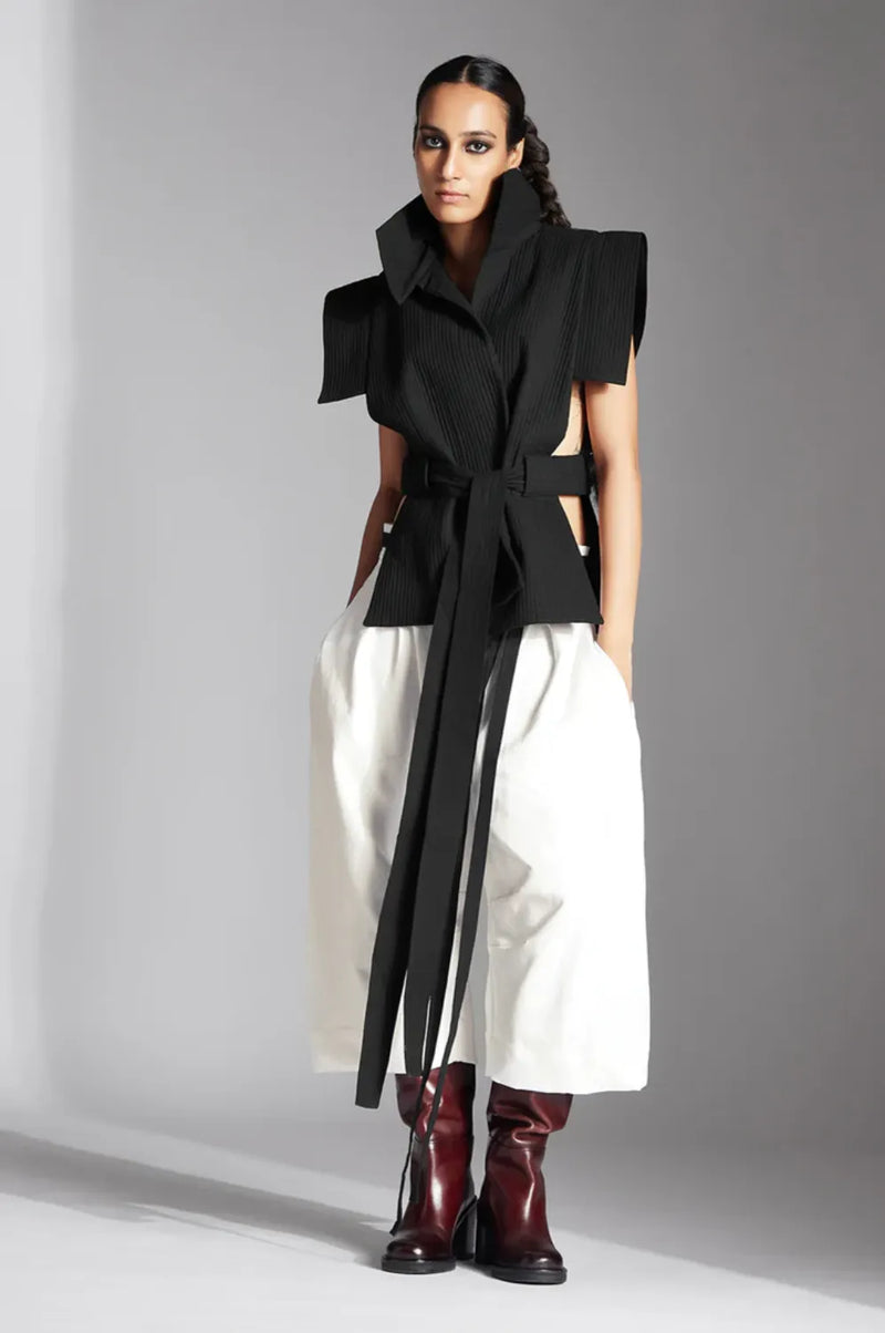 Sora Jacket in Black cotton by Chola in black color for women Worldwide