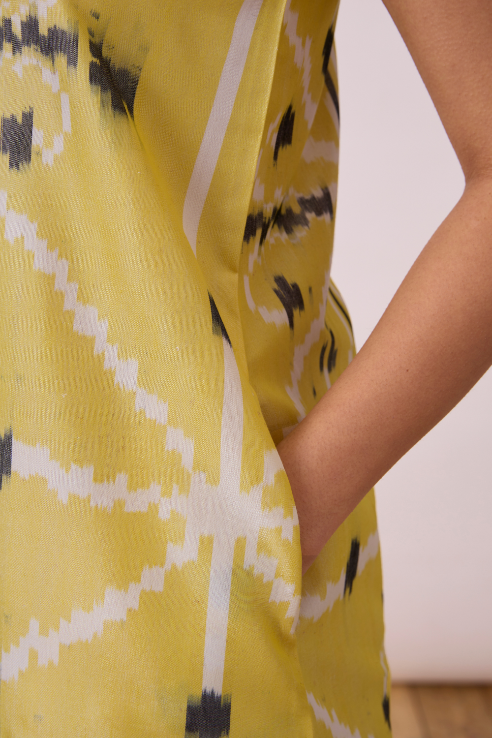 Strand - Yellow Ikat