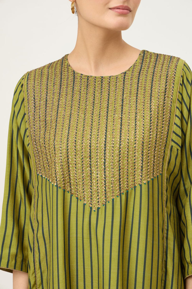 Striped Veena Kurta Set