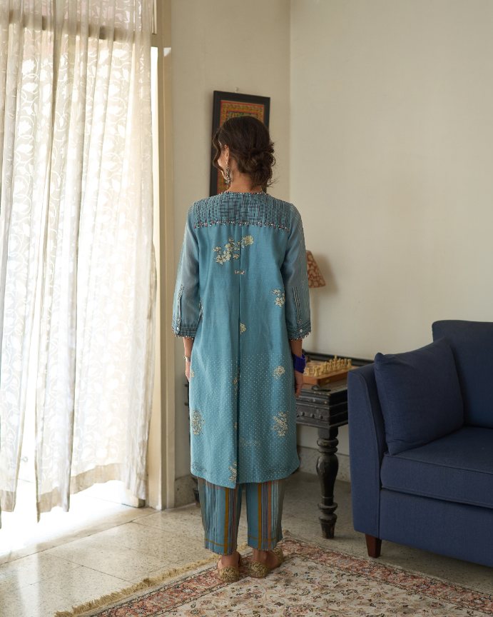 Chitra Kurta chanderi kurta/kurta set by SWATTI KAPOOR in blue for women Worldwide