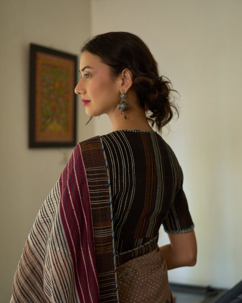 Naina Blouse chanderi blouse by SWATTI KAPOOR in black for women Worldwide