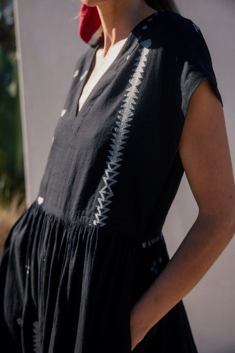 Classic Shift Dress – Heritage Weave