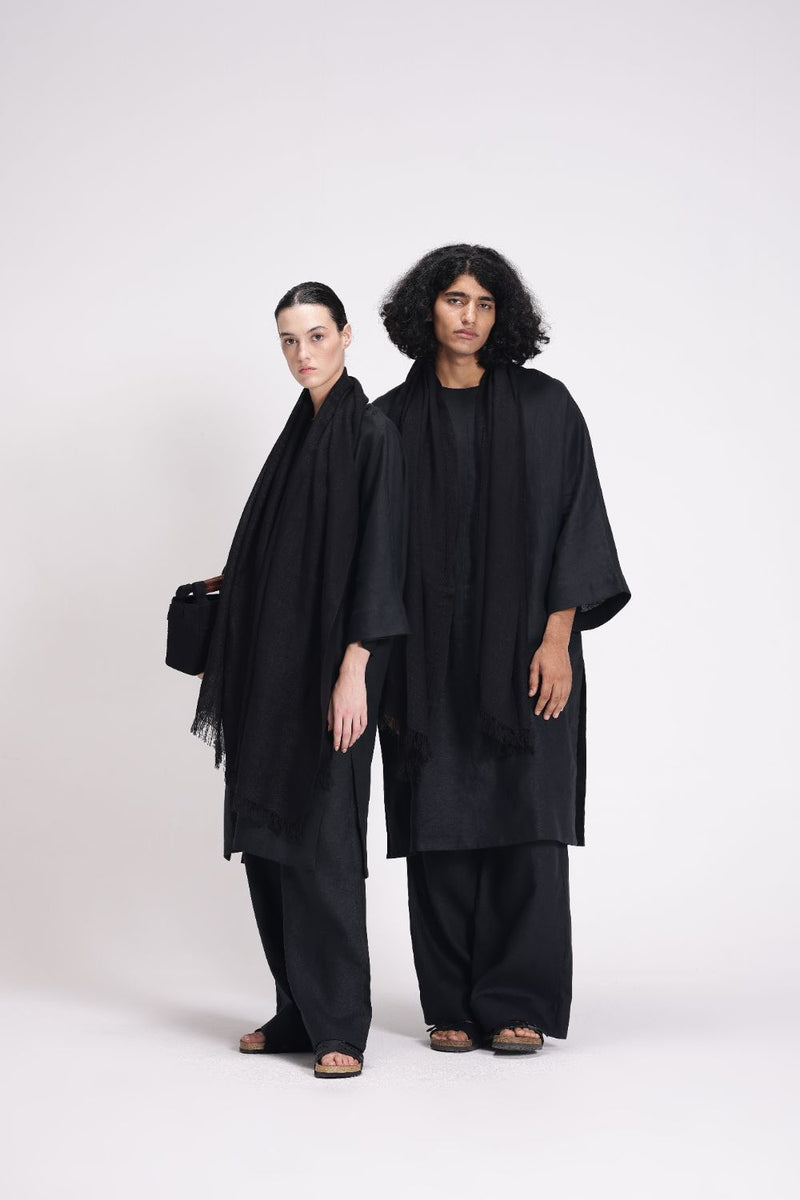 Half Sleeves Linen Kurta linen by Turn Black in black color for women Worldwide