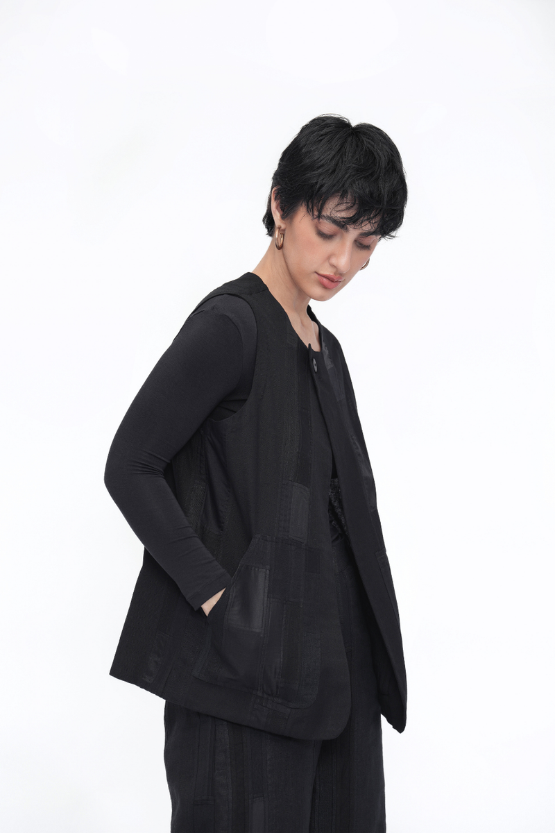 Rigpa Vest Outerwear patchwork by Turn Black in black color for women Worldwide