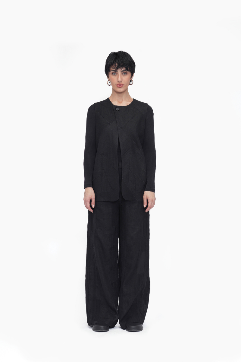 Zepa Vest Outerwear linen by Turn Black in black color for women Worldwide