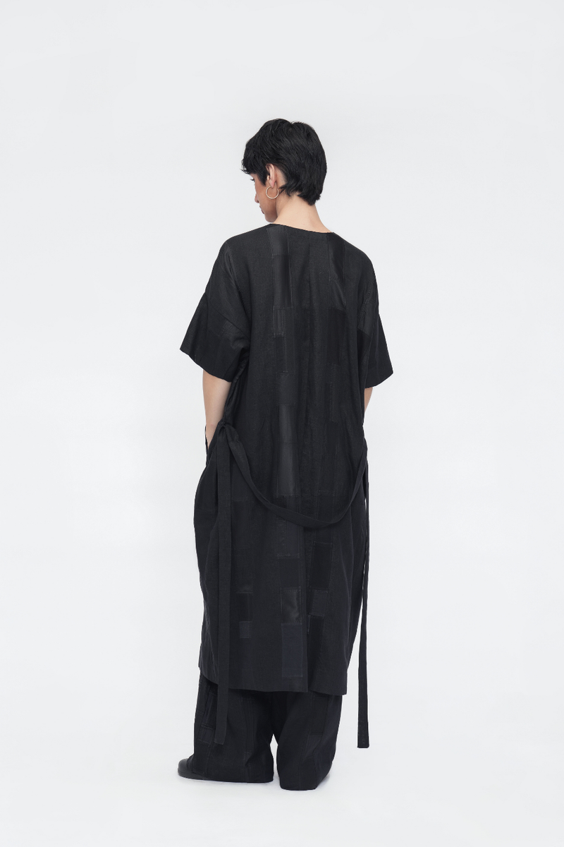 Jigmet Tunic patchwork by Turn Black in black color for women Worldwide