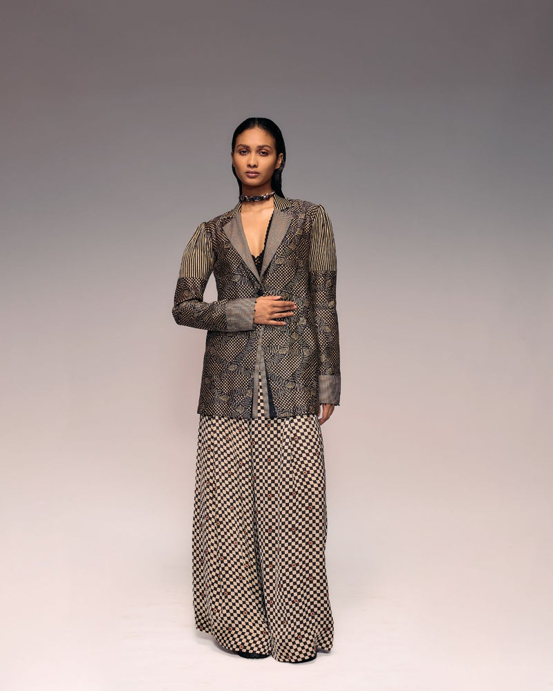 Munga Silk Patch Blazer silk by Kritika Murarka in black color for women Worldwide