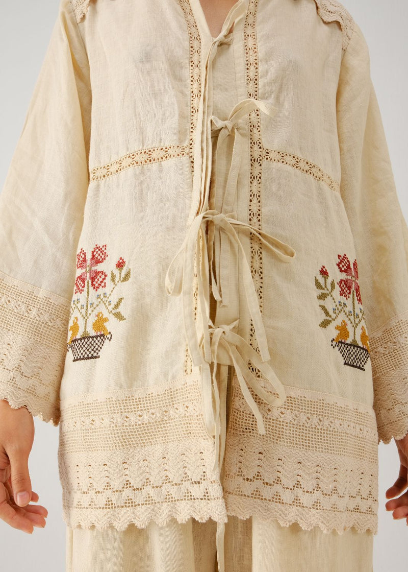 Tie up shirt-Ivory vase emb. by CORD for women Worldwide