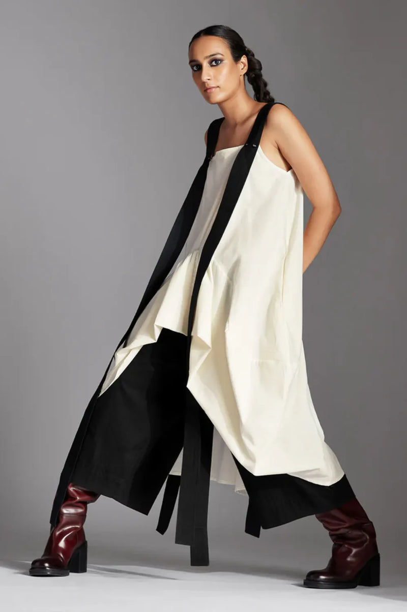 Reni Top-White cotton by Chola in white color for women Worldwide