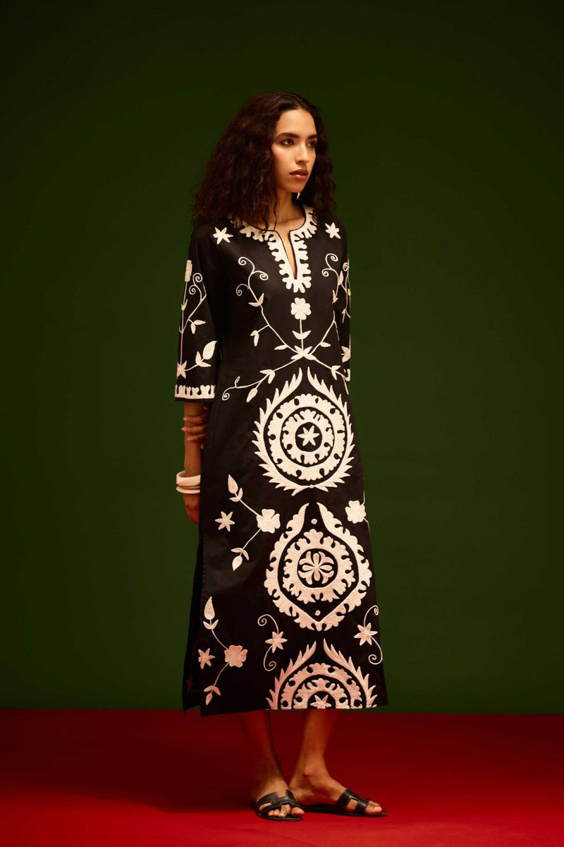 Black Cotton Maxi Dress With Ivory Wave Thread Embroidery poplin by Indian Summer Story in black color for women Worldwide