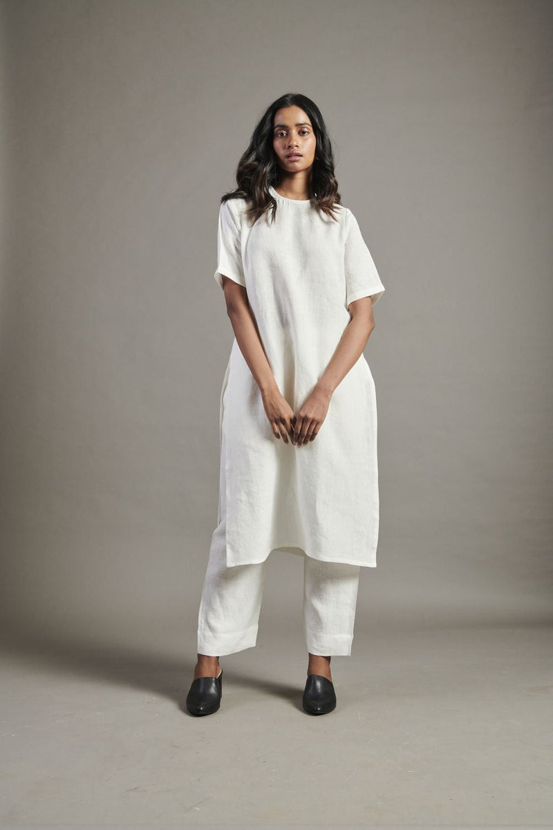 Taj Linen Half Sleeves Kurta Set linen by Saphed in white color for women Worldwide