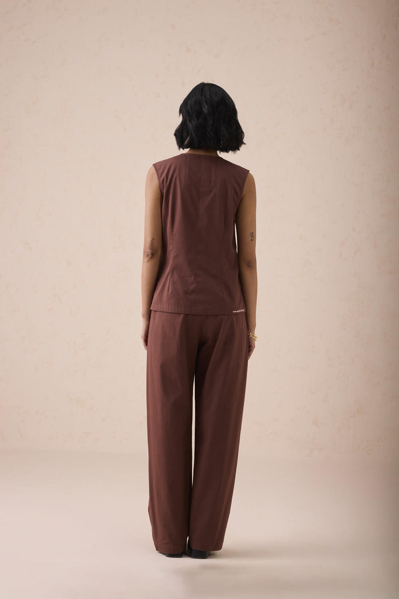 The Bright Beginnings Organic Cotton Waistcoat twill by SUI in brown color for women Worldwide