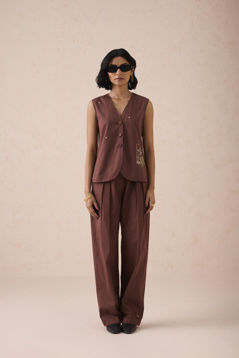 The Bright Beginnings Organic Cotton Waistcoat twill by SUI in brown color for women Worldwide
