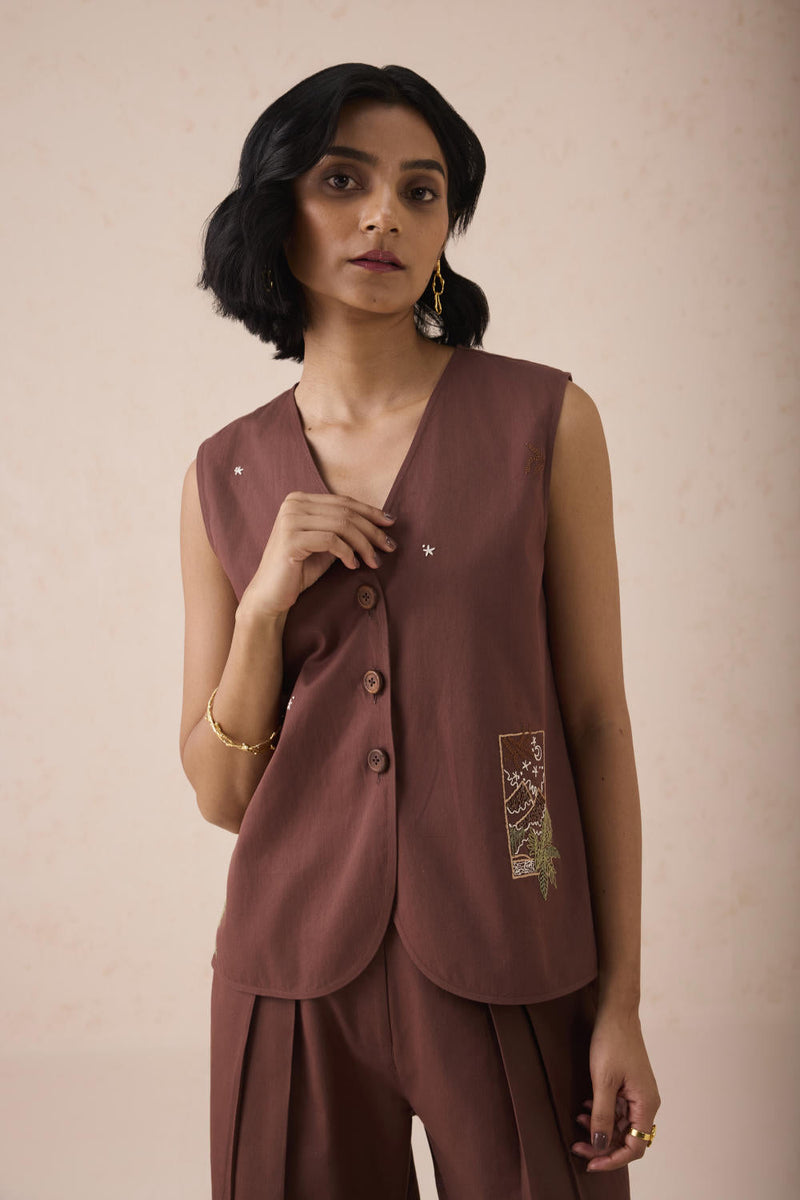 The Bright Beginnings Organic Cotton Waistcoat twill by SUI in brown color for women Worldwide