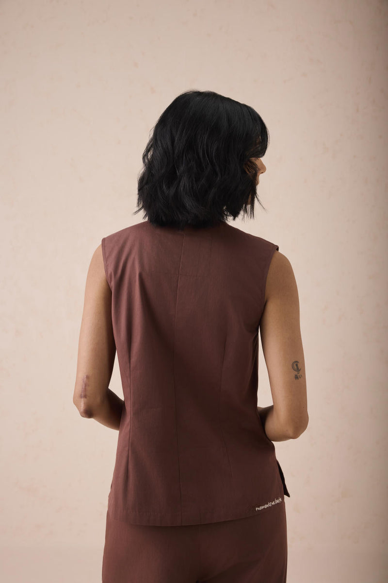 The Bright Beginnings Organic Cotton Waistcoat twill by SUI in brown color for women Worldwide