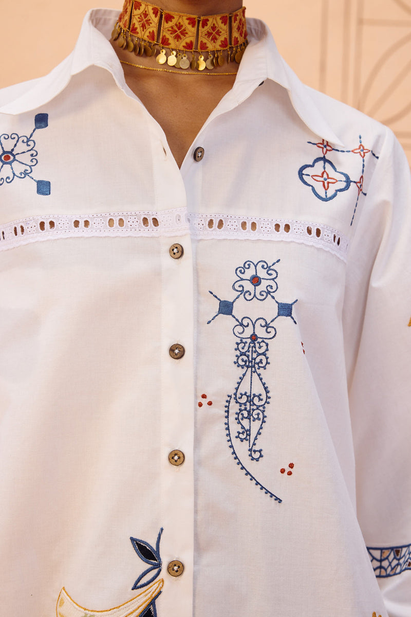 The Foundation Organic Cotton Shirt poplin top/shirt by SUI in white for women Worldwide