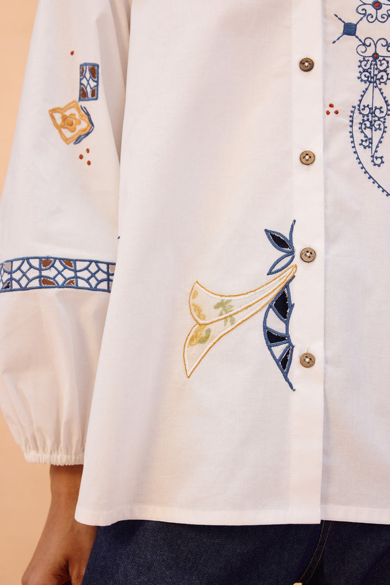 The Foundation Organic Cotton Shirt poplin top/shirt by SUI in white for women Worldwide