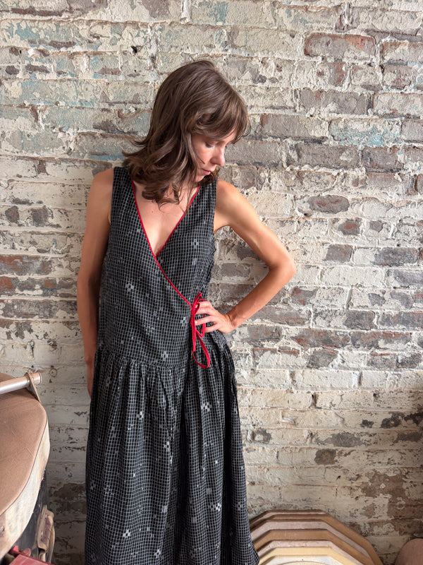 The Grid Wrap Dress-Black cotton jamdani dress by World of Crow in black for women Worldwide