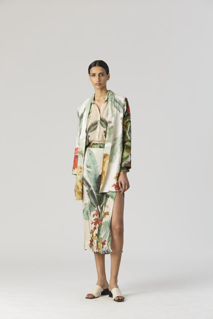 THE HUNT BLAZER & SKIRT SET silk by Yam in green color for women Worldwide