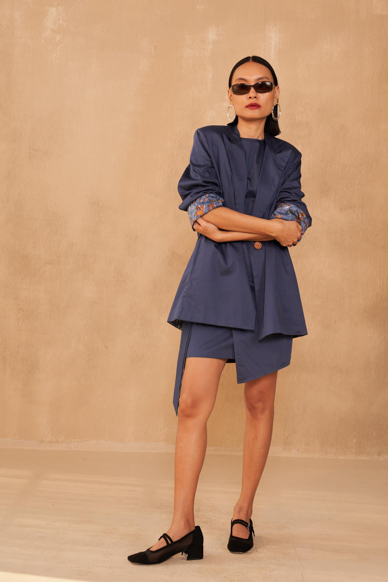 The Journey Organic Cotton Blazer satin by SUI in navy color for women Worldwide