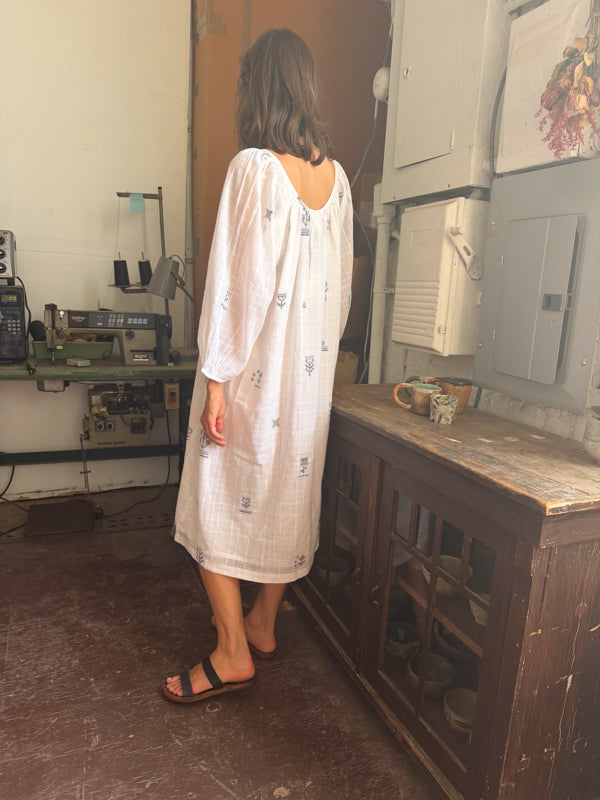 The Scoop-Neck Gathered Dress-White cotton jamdani dress by World of Crow in white for women Worldwide