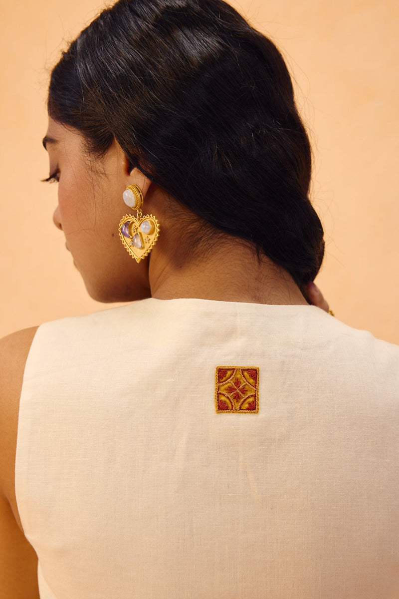 The Slow Linen Waistcoat linen jacket/overlay by SUI in off-white for women Worldwide