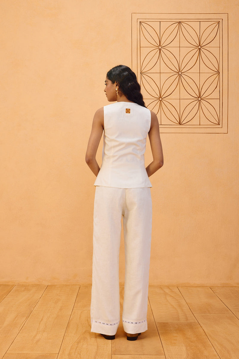 The Slow Linen Waistcoat linen jacket/overlay by SUI in off-white for women Worldwide