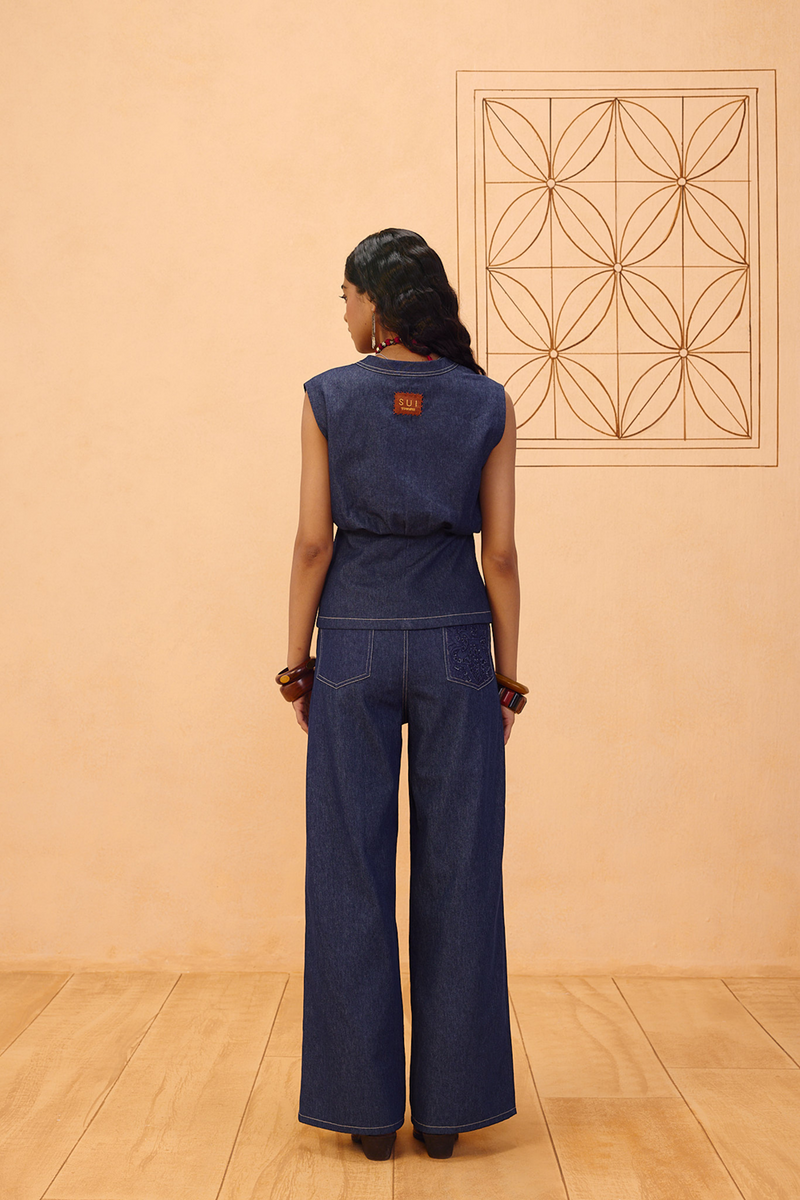 The Timeless Sustainable Denim Waistcoat denim jacket/overlay by SUI in blue for women Worldwide