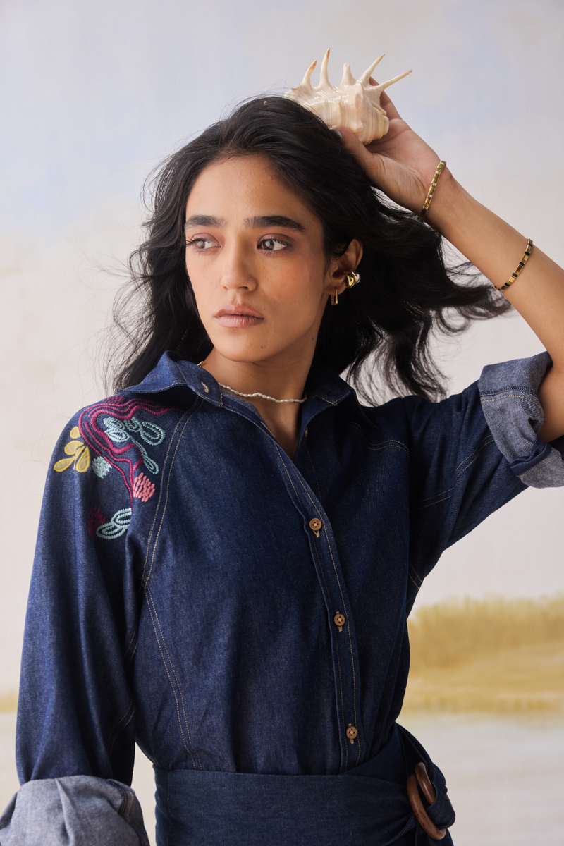 The Wave Sustainable Denim Shirt cotton by Sui in blue color for women Worldwide