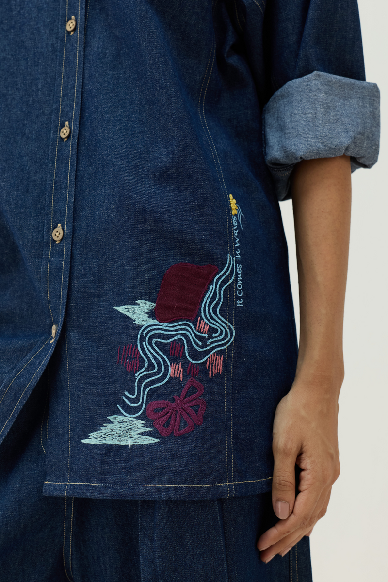 The Wave Sustainable Denim Shirt cotton by Sui in blue color for women Worldwide
