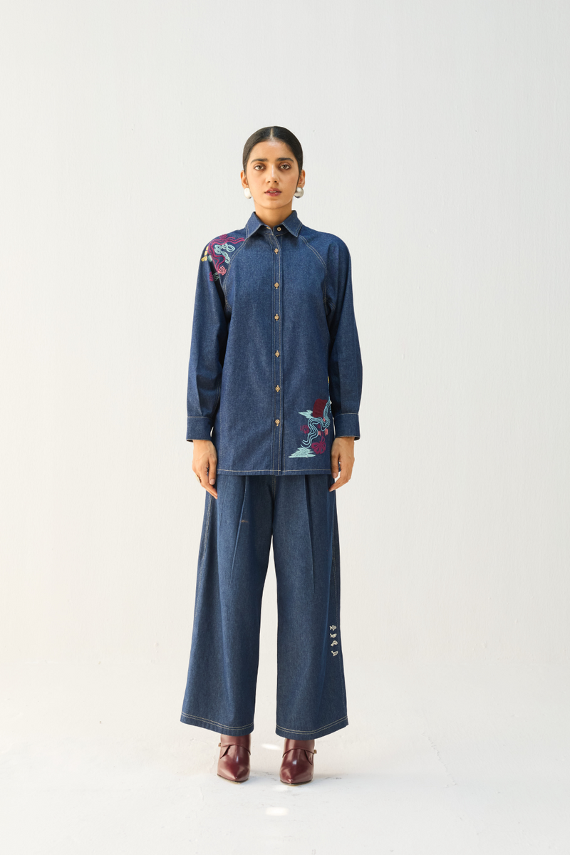 The Wave Sustainable Denim Shirt cotton by Sui in blue color for women Worldwide