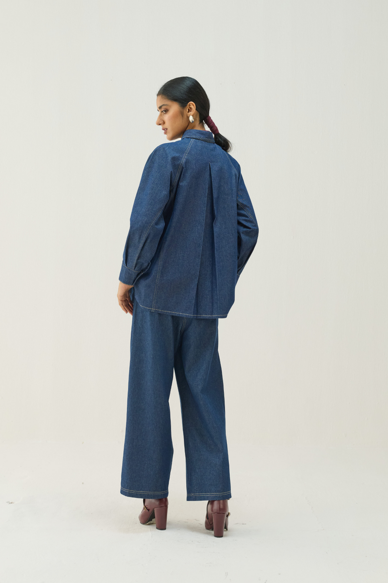 The Wave Sustainable Denim Shirt cotton by Sui in blue color for women Worldwide