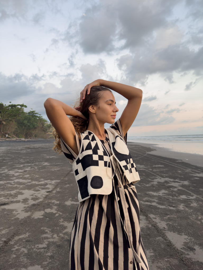 The Geometric Vest cotton by World of Crow in black color for women Worldwide