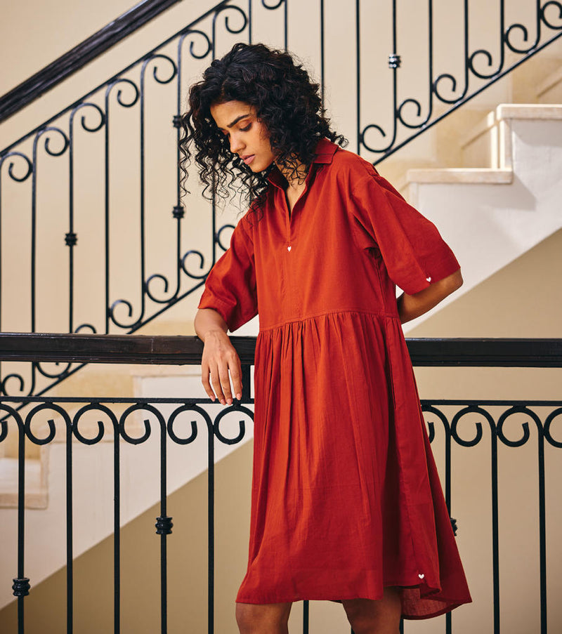 The Sonder Dress cotton by Khara Kapas in rust for women Worldwide